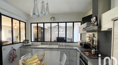 Maison 7 pièces de 125 m² à Larçay (37270)