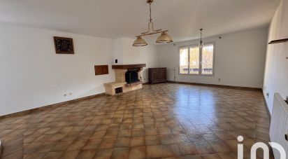 House 6 rooms of 113 m² in Villeneuve-le-Roi (94290)