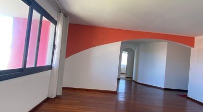 Apartment 3 rooms of 76 m² in Saint-Benoît (97470)