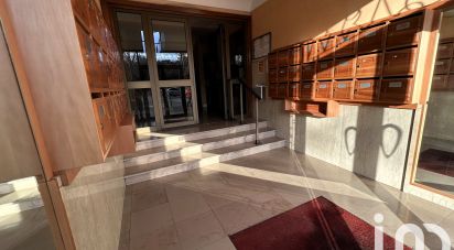 Apartment 2 rooms of 55 m² in Grenoble (38000)