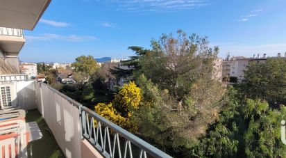 Apartment 4 rooms of 71 m² in La Garde (83130)