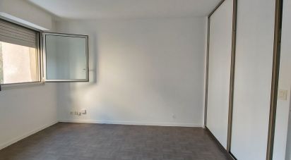 Studio 1 room of 25 m² in Charenton-le-Pont (94220)