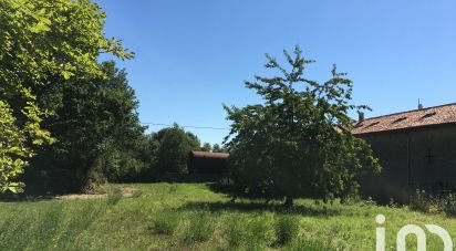 Land of 1,700 m² in Chiré-en-Montreuil (86190)