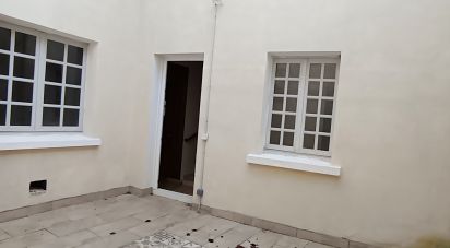 Maison 5 pièces de 130 m² à Chaudes-Aigues (15110)