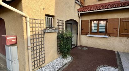 House 5 rooms of 102 m² in Le Versoud (38420)