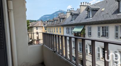 Appartement 3 pièces de 80 m² à Chambéry (73000)