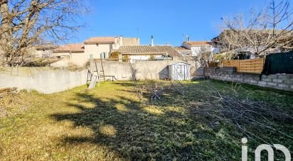 Traditional house 4 rooms of 72 m² in Orgon (13660)