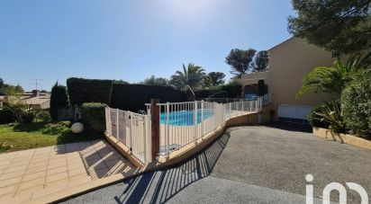 Apartment 2 rooms of 34 m² in Saint-Raphaël (83700)