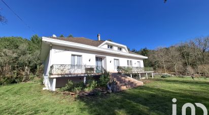 Country house 7 rooms of 219 m² in Azur (40140)