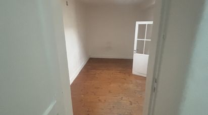 Appartement 3 pièces de 42 m² à Bordeaux (33000)