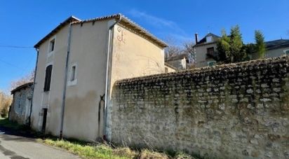 Mansion 8 rooms of 188 m² in Quinçay (86190)