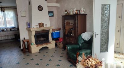 Traditional house 5 rooms of 102 m² in La Roche-Rigault (86200)