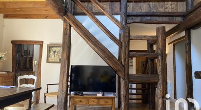 Country house 6 rooms of 300 m² in Le Noyer (05500)