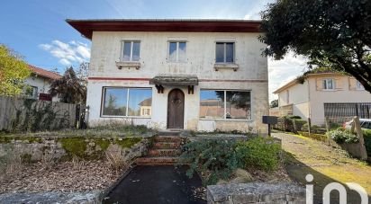 Traditional house 5 rooms of 183 m² in Labatut (40300)