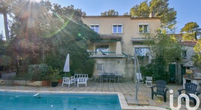 House 5 rooms of 120 m² in Aubagne (13400)