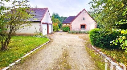 House 5 rooms of 98 m² in Fontaine-la-Guyon (28190)