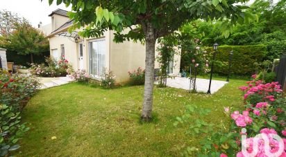 Traditional house 7 rooms of 111 m² in Vitry-sur-Seine (94400)