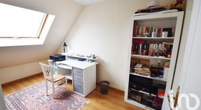 Maison traditionnelle 7 pièces de 111 m² à Vitry-sur-Seine (94400)