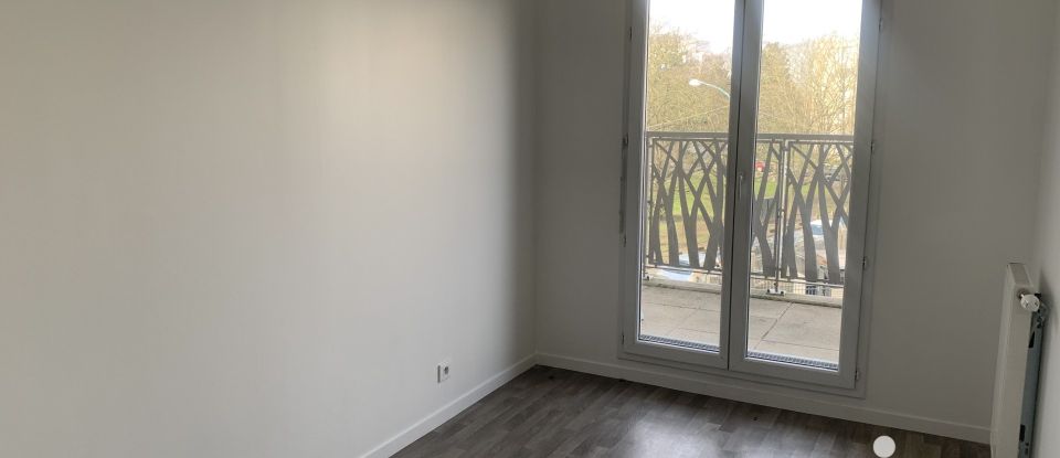 Apartment 3 rooms of 60 m² in Sartrouville (78500)