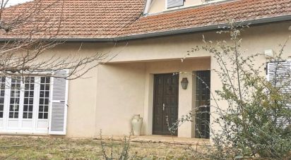 Maison 8 pièces de 171 m² à Anneyron (26140)