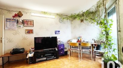 Apartment 6 rooms of 107 m² in Grigny (91350)