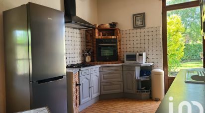 Longere 8 rooms of 198 m² in Saumur (49400)