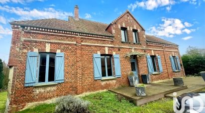 Country house 8 rooms of 177 m² in Beaucourt-en-Santerre (80110)