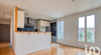 Apartment 3 rooms of 68 m² in Maurecourt (78780)