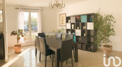 Traditional house 7 rooms of 203 m² in Carrières-sur-Seine (78420)