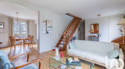 Maison traditionnelle 5 pièces de 118 m² à Viry-Châtillon (91170)