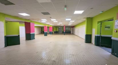 Murs commerciaux de 278 m² à Chevrières (60710)