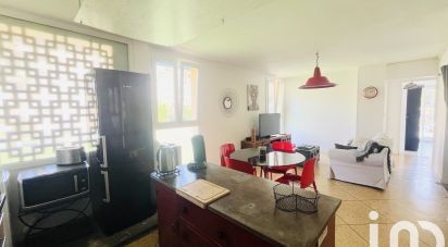 Appartement 3 pièces de 54 m² à Marseille (13007)