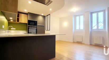 Duplex 2 rooms of 39 m² in Vannes (56000)