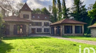 Maison 14 pièces de 335 m² à Verdelot (77510)