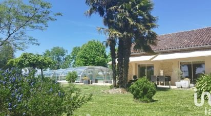 House 8 rooms of 232 m² in Montgaillard (40500)