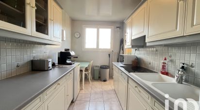 Apartment 3 rooms of 70 m² in Champigny-sur-Marne (94500)