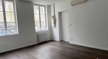 Apartment 2 rooms of 37 m² in Laon (02000)