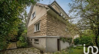 Maison 6 pièces de 106 m² à Viroflay (78220)