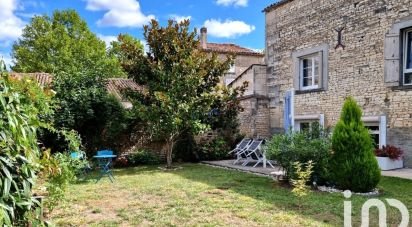 Town house 9 rooms of 231 m² in Jarnac (16200)