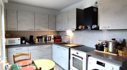 Apartment 4 rooms of 91 m² in Lille (59000)