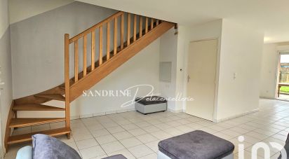 House 4 rooms of 77 m² in Le Pellerin (44640)