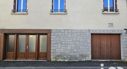 Maison 6 pièces de 148 m² à Maurs (15600)