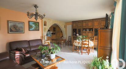 House 5 rooms of 125 m² in Gambais (78950)