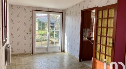 Traditional house 2 rooms of 60 m² in Jouet-sur-l'Aubois (18320)