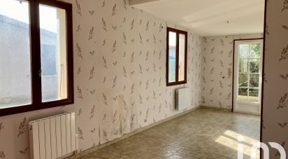 Traditional house 2 rooms of 60 m² in Jouet-sur-l'Aubois (18320)