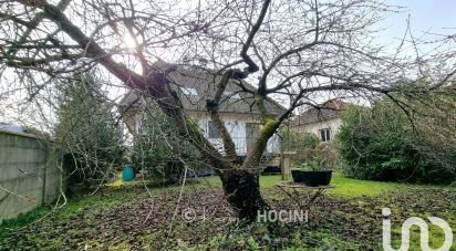 Traditional house 5 rooms of 140 m² in Athis-Mons (91200)