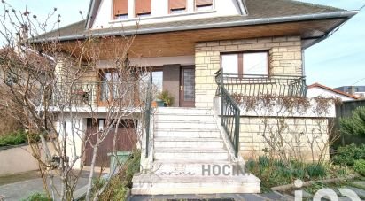 Traditional house 5 rooms of 140 m² in Athis-Mons (91200)