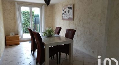 Traditional house 4 rooms of 96 m² in Le Coudray-Montceaux (91830)