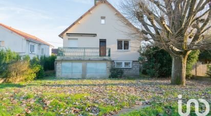 Traditional house 6 rooms of 120 m² in Viry-Châtillon (91170)