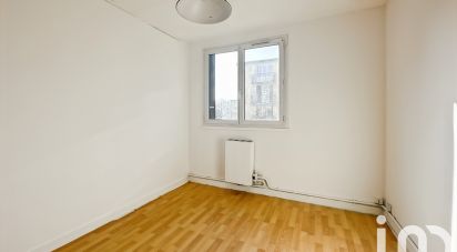 Apartment 3 rooms of 56 m² in Sainte-Geneviève-des-Bois (91700)